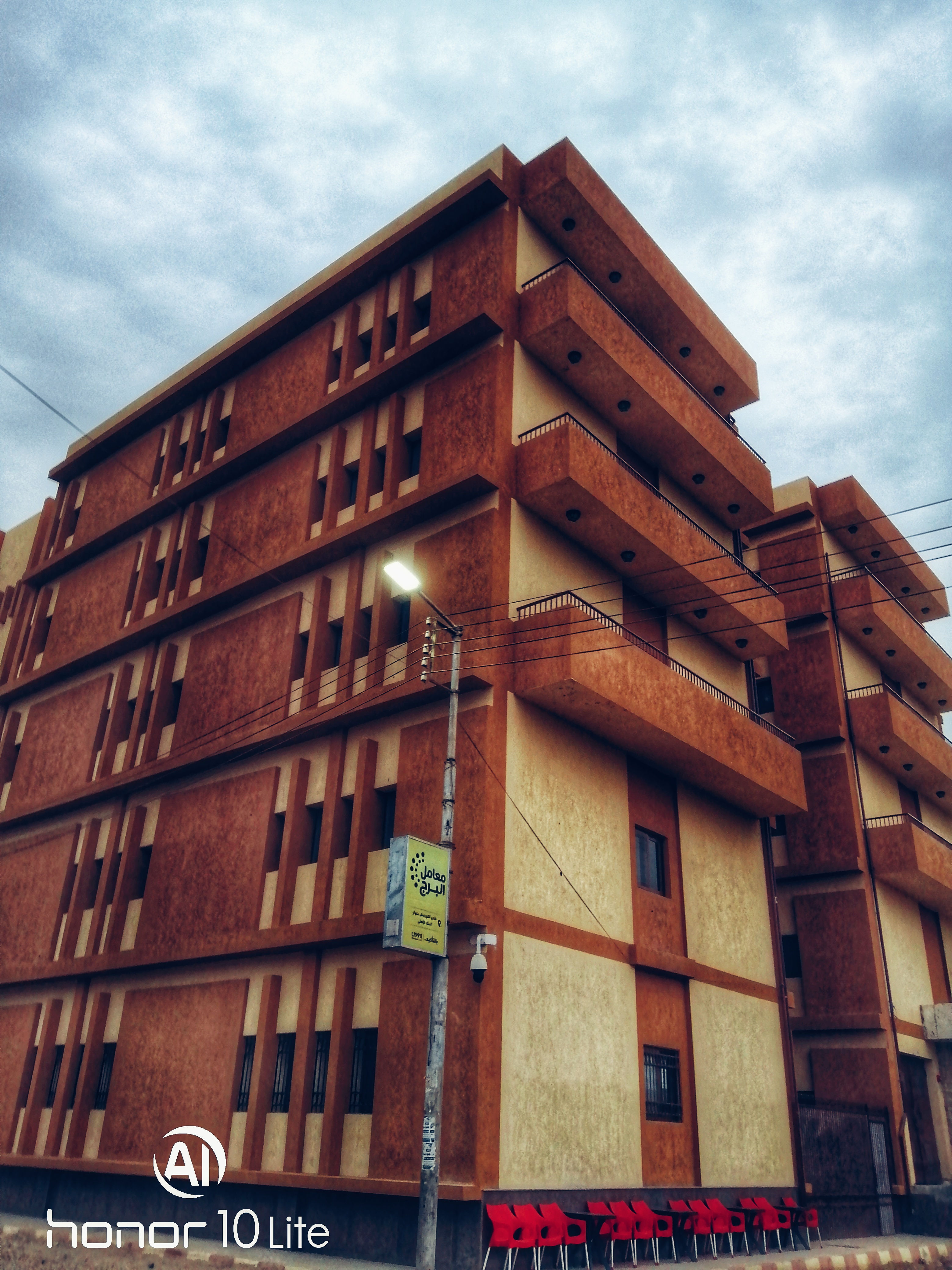 HONOR-10-Lite-المطر-هو-طقس-صعب-ولكن-بعيون-هونر-هو-لغة-ابداع-التصوير
