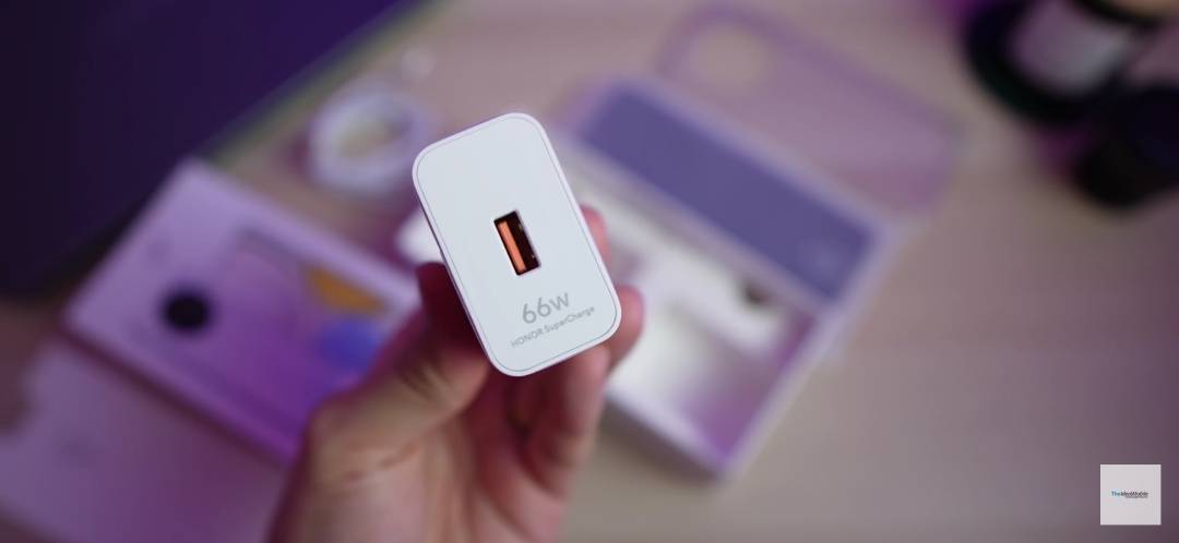 pHi-HONOR-FansnbspppMany-companies-compete-to-offer-powerful-phones