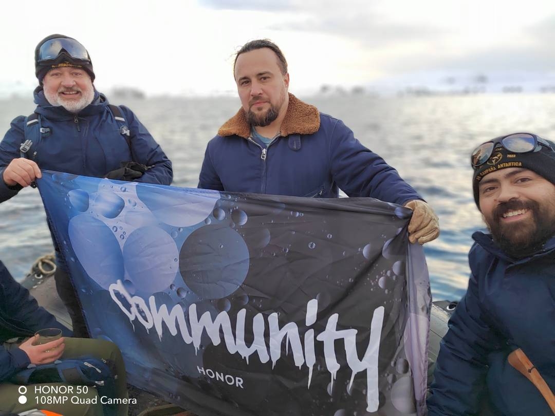 pThese-spectacular-images-perfectly-embody-one-of-the-HONORs-mottos