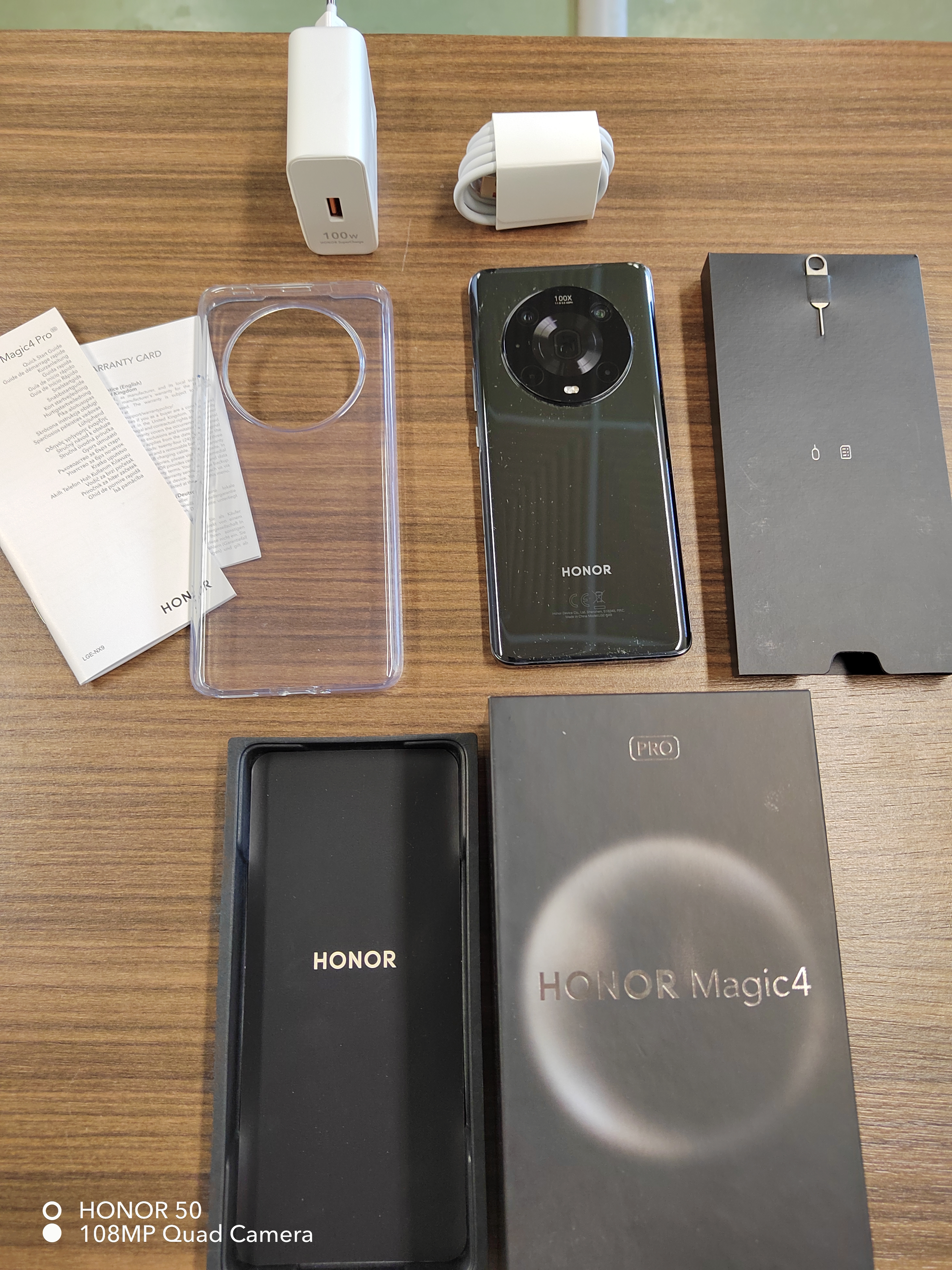 pspan-stylefont-size18pxHello-to-strongall-the-fansstrongbrbrLast