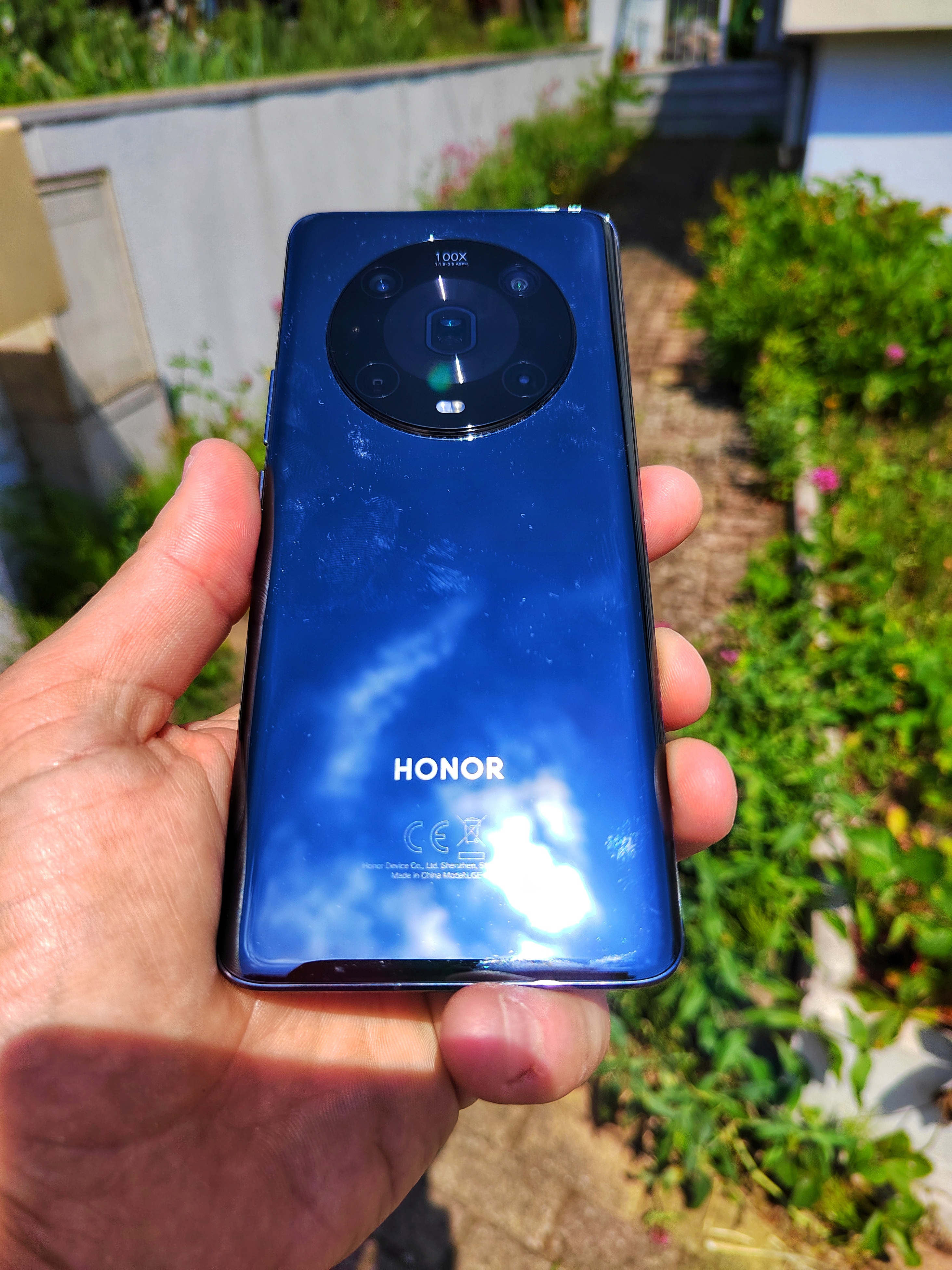 pspan-stylefont-size18pxHello-to-strongall-the-fansstrongbrbrLast