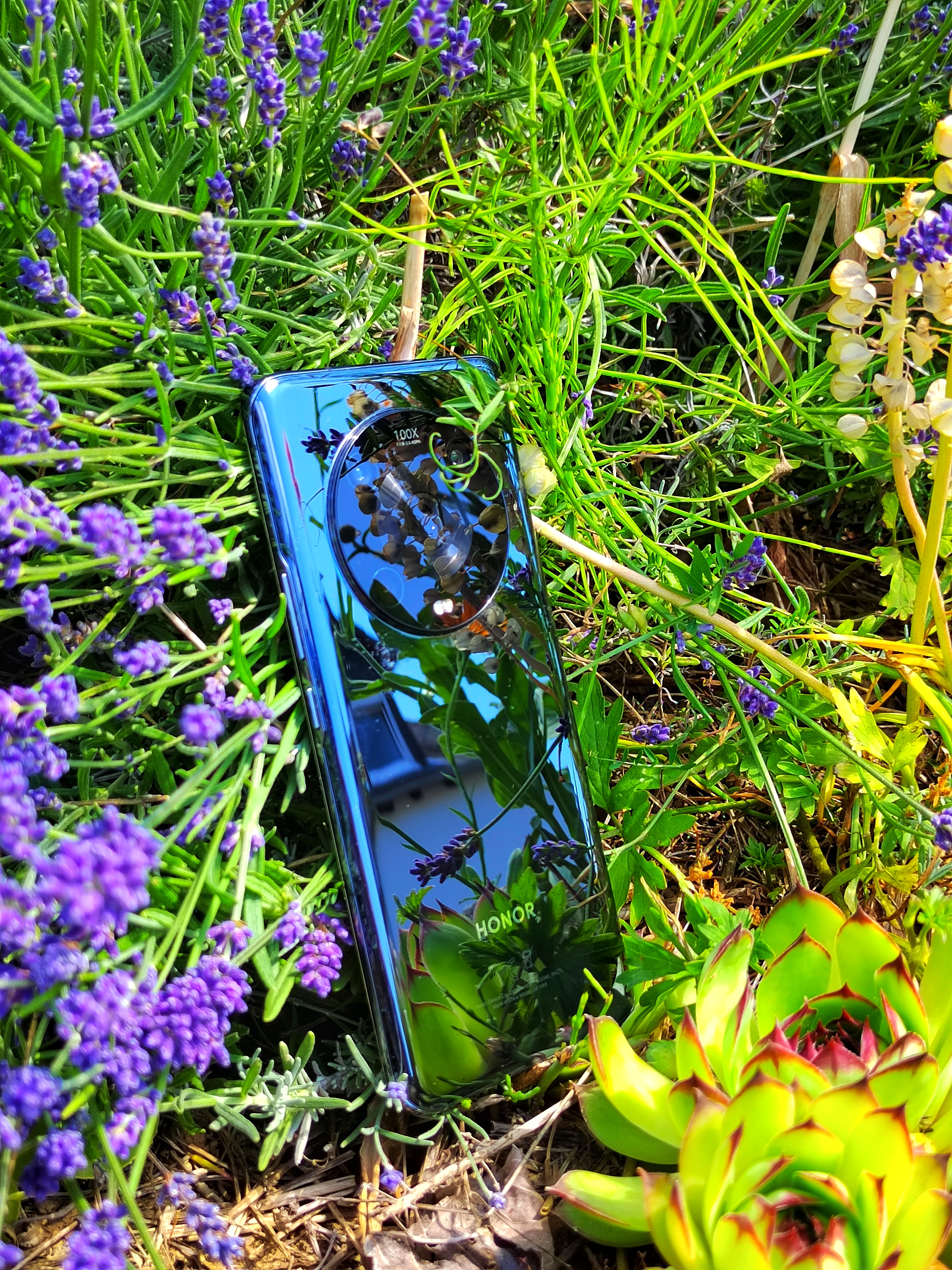 pspan-stylefont-size18pxHello-to-strongall-the-fansstrongbrbrLast