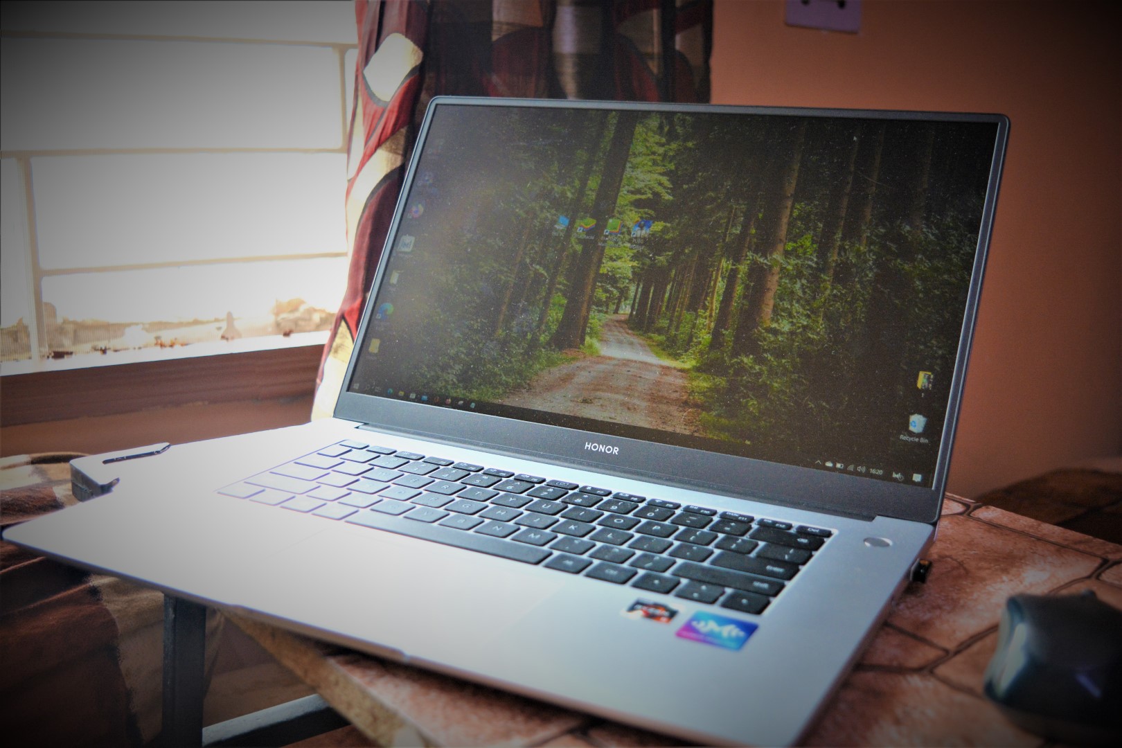 [HONOR MAGICBOOK 15] PUBG Mobile via Emulator ; Hows Performance