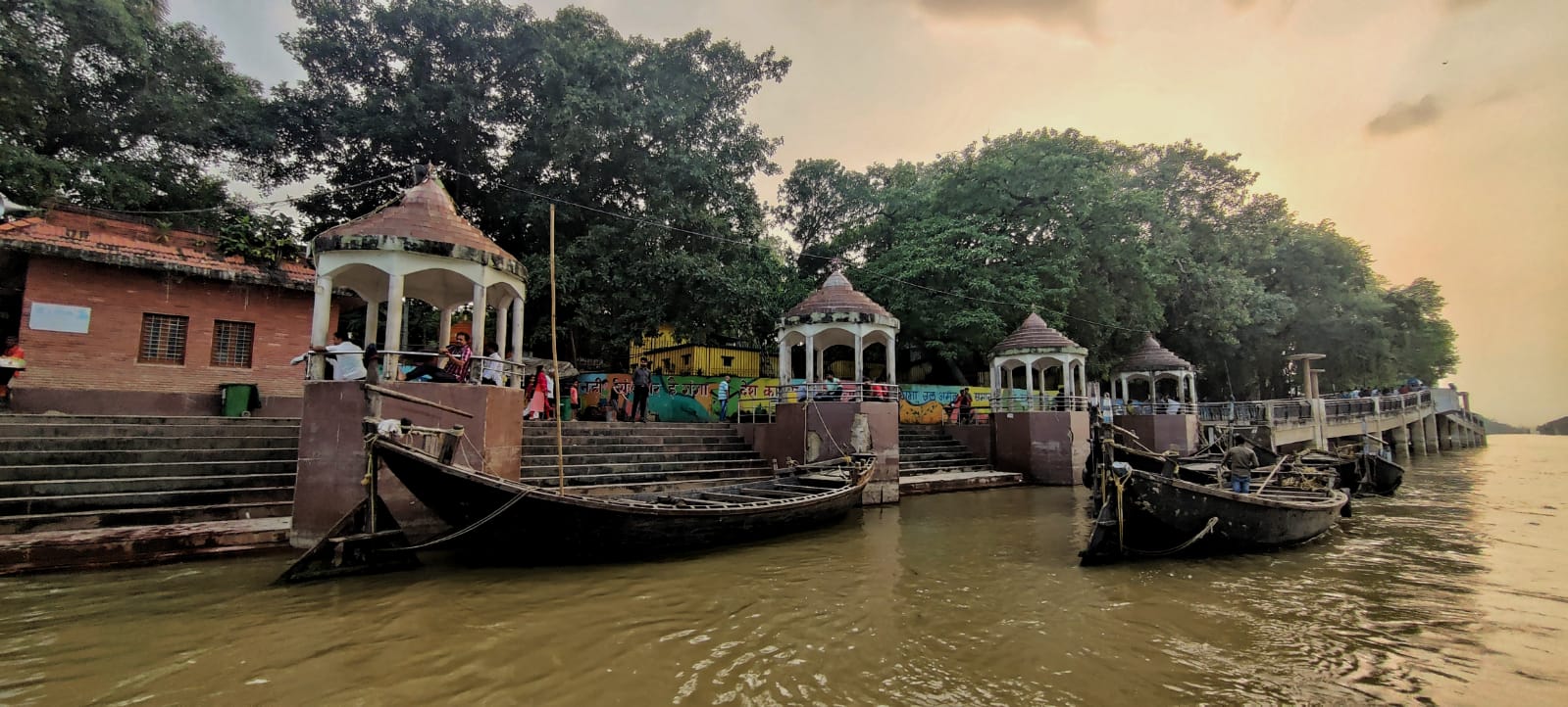 p-styletext-align-center-span-stylefont-size-16pxHey-Guysspanbrpp