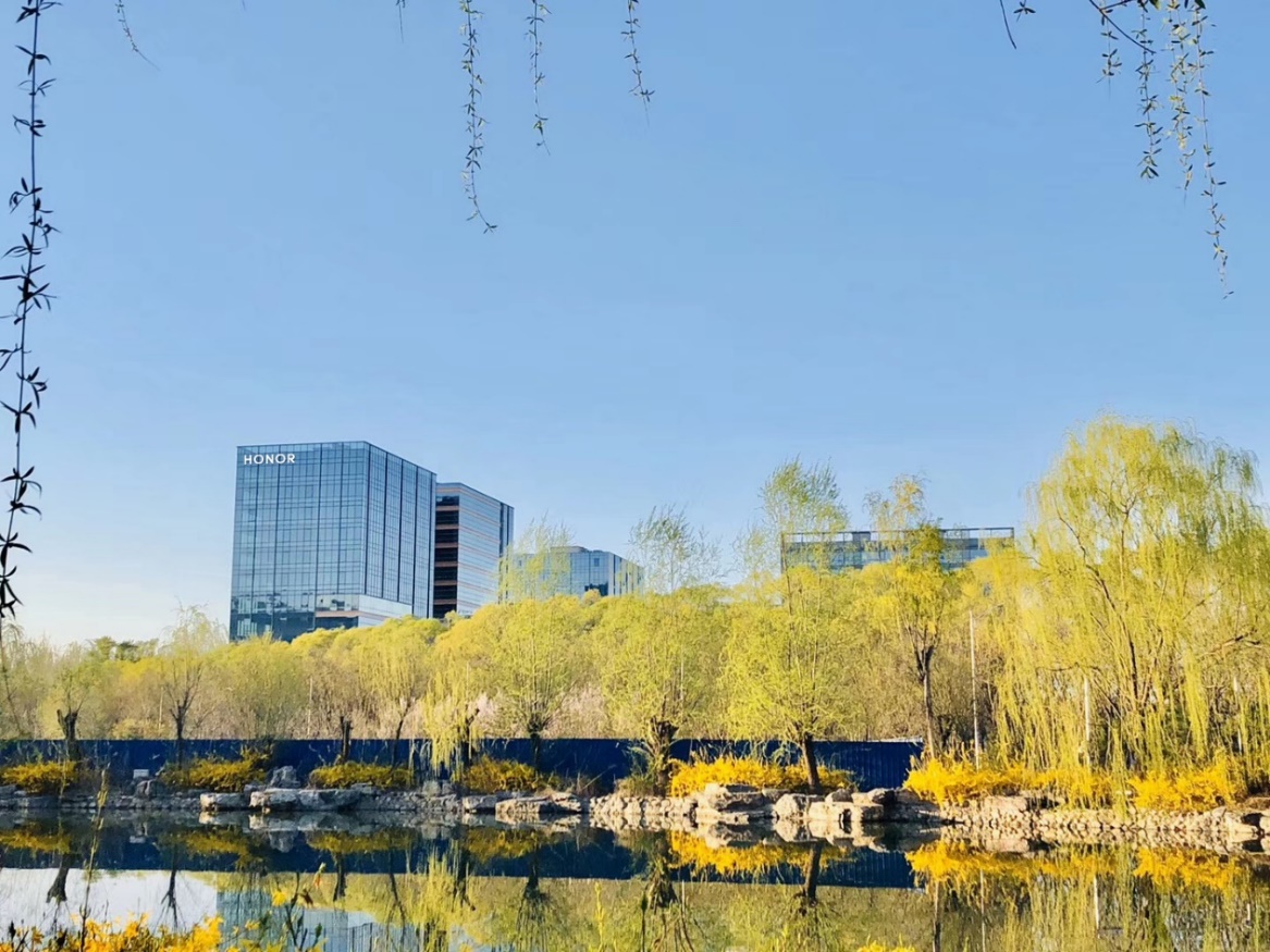 pspan-stylefont-size18pxRecently-HONOR-opened-its-new-headquarters-in