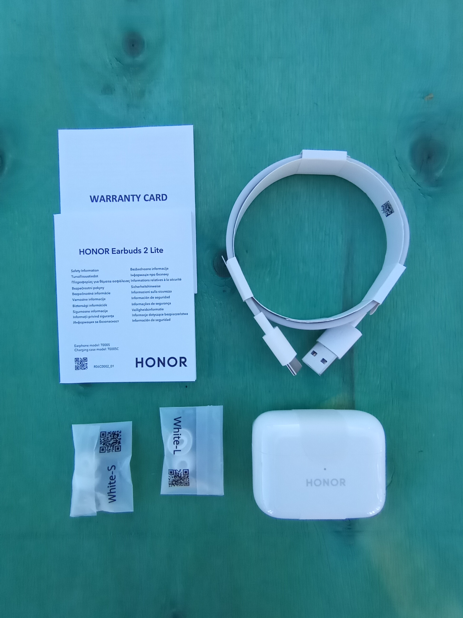 pHippbrppbrppspanA-quick-little-presentation-of-the-Earbuds-2-Lite