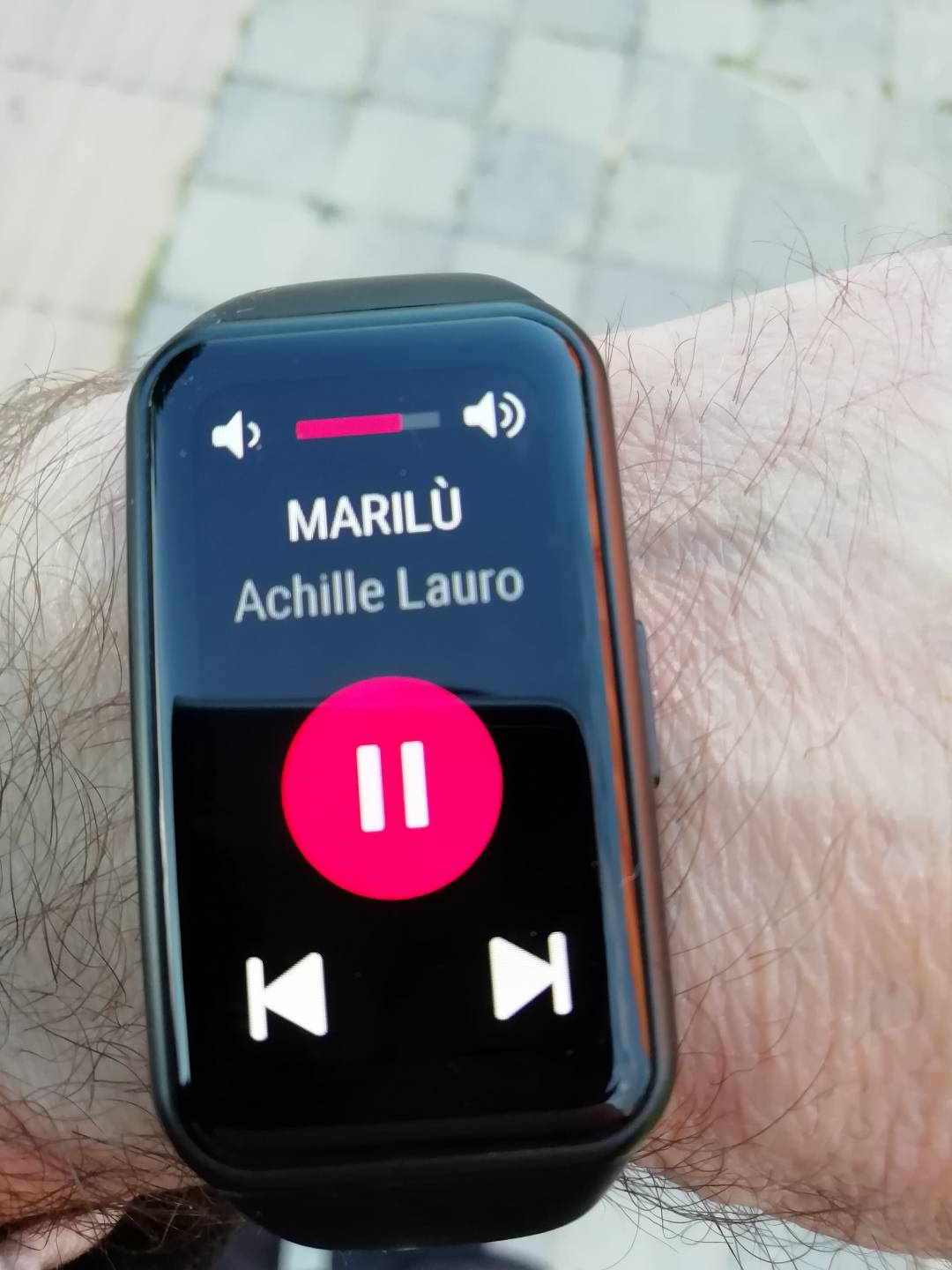 HONOR Band 6 ] - SPOTIFY during a workout | HONOR CLUB (Global)