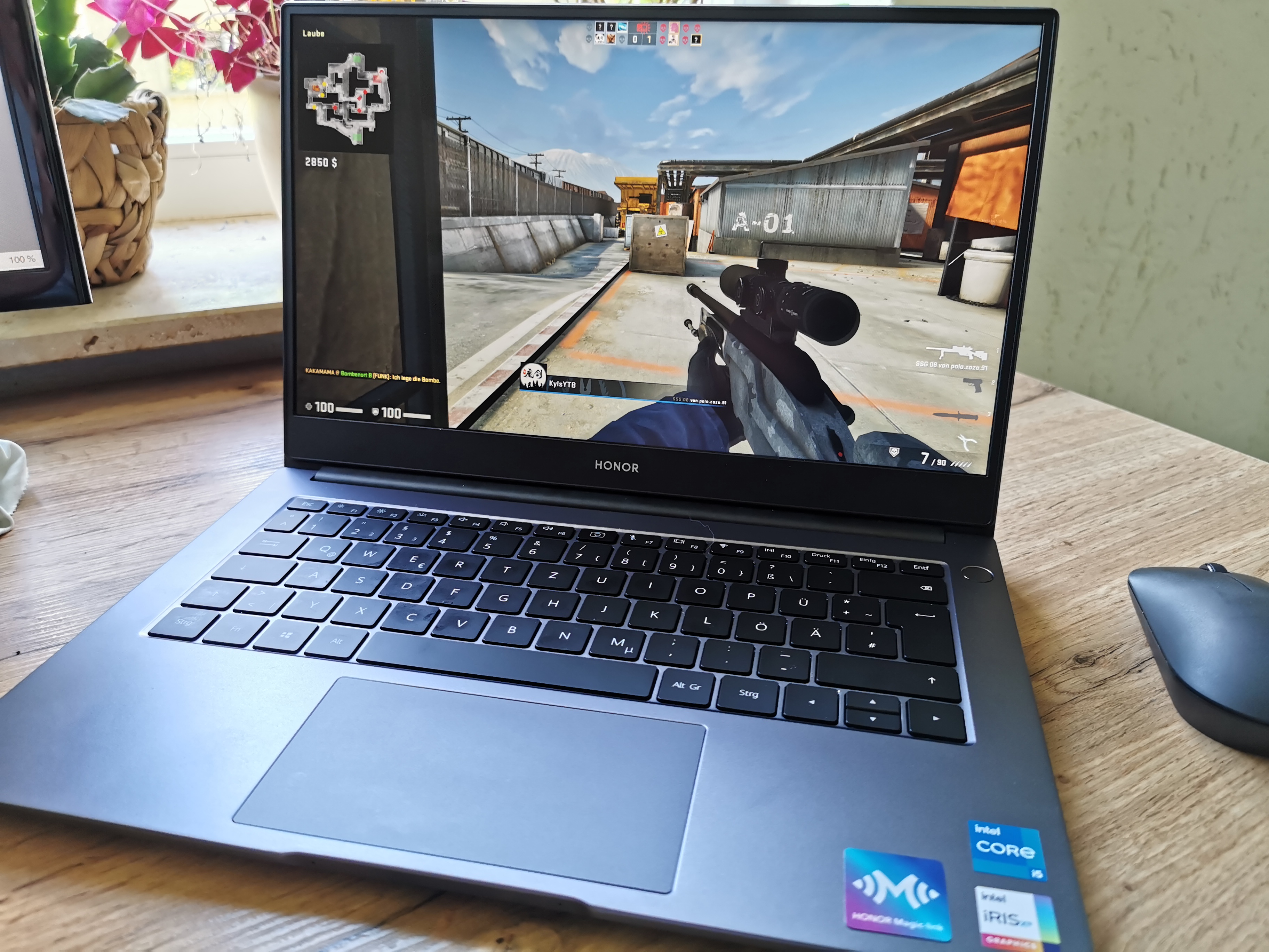 pstrong-styleletter-spacing-009pxHello-HONOR