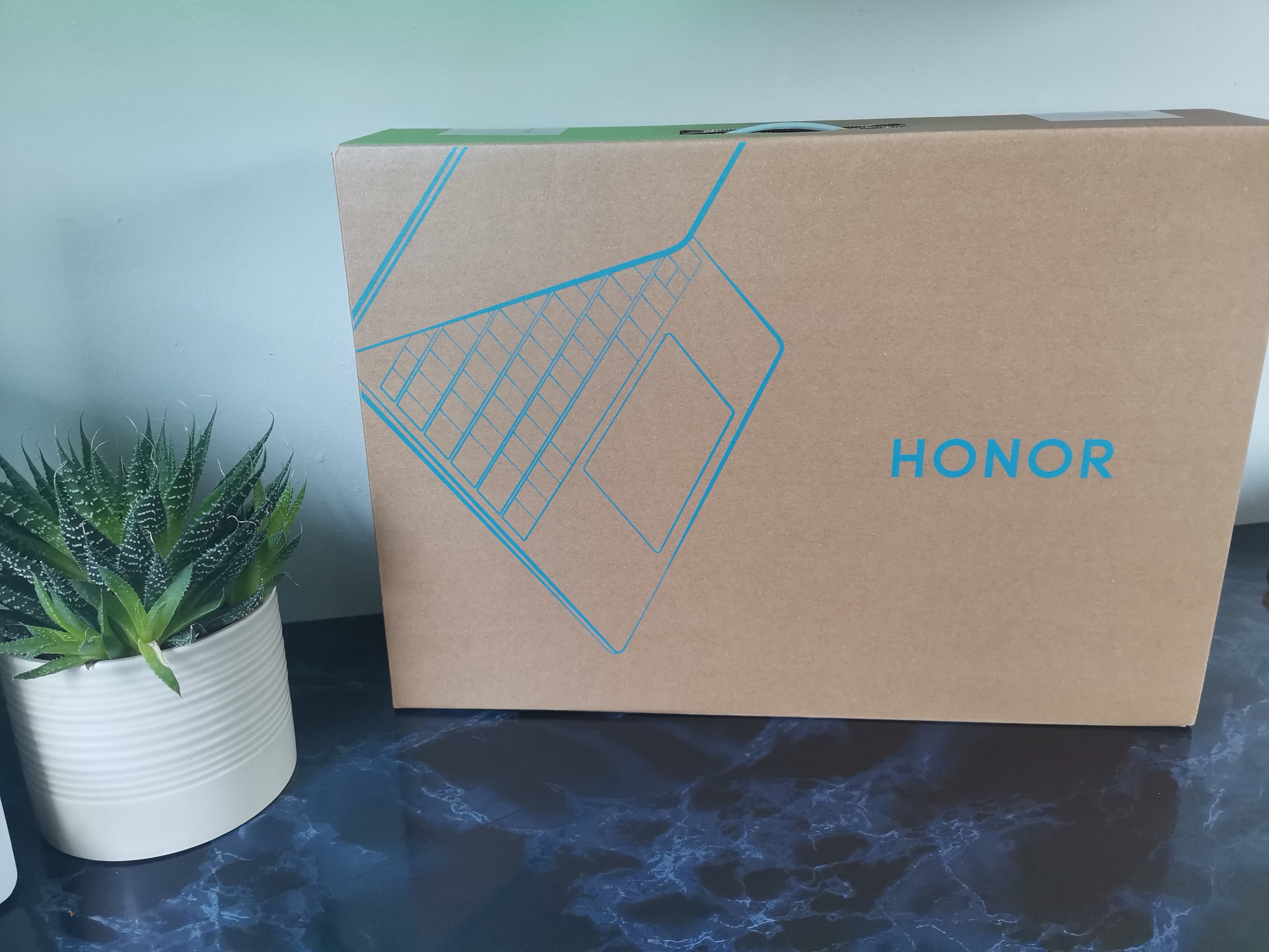 pspan-styleletter-spacing-009pxstrongHey-everyonestrongspanppspan