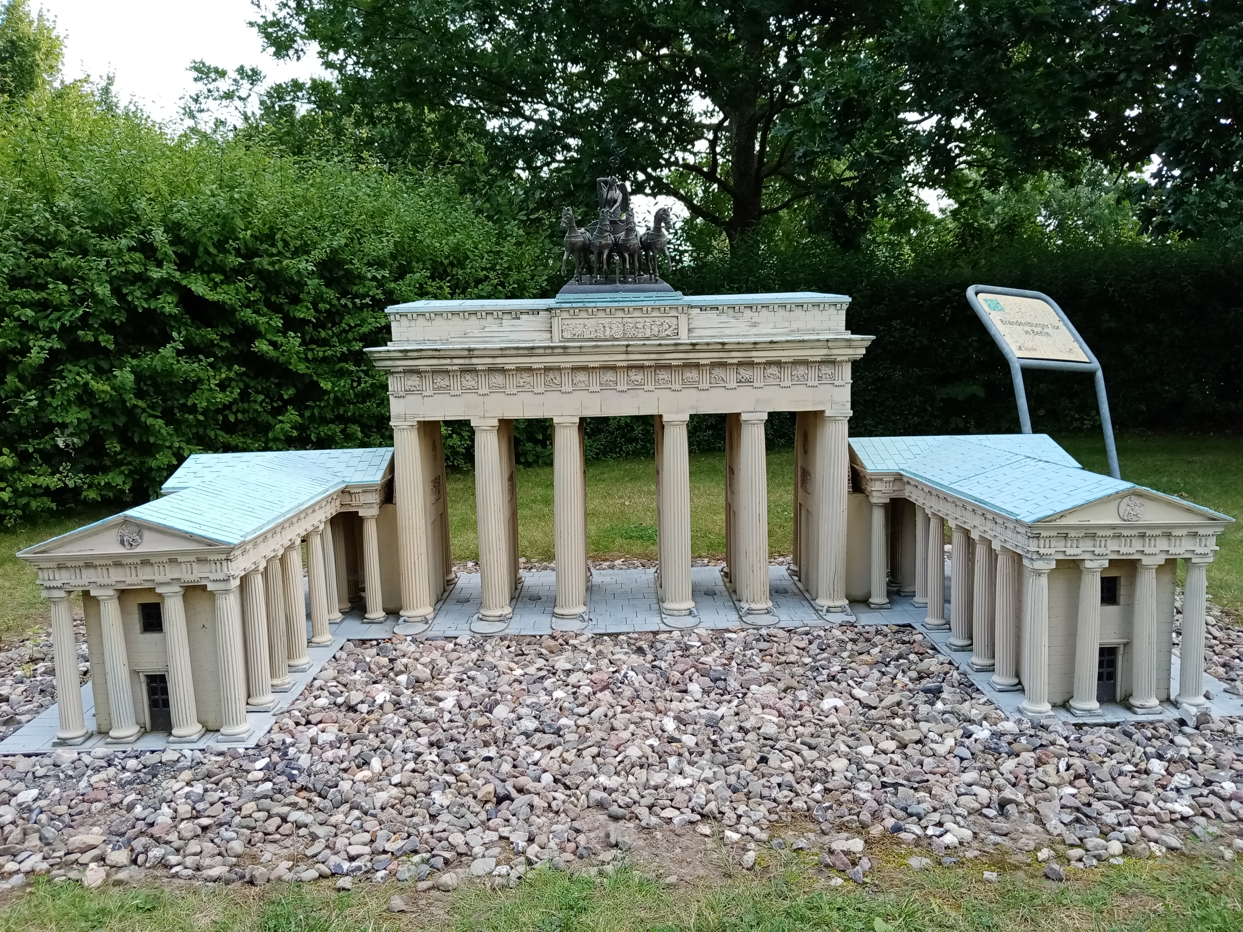 p-styletext-align-centerstrongHi-therenbspstrongpp-styletext-align