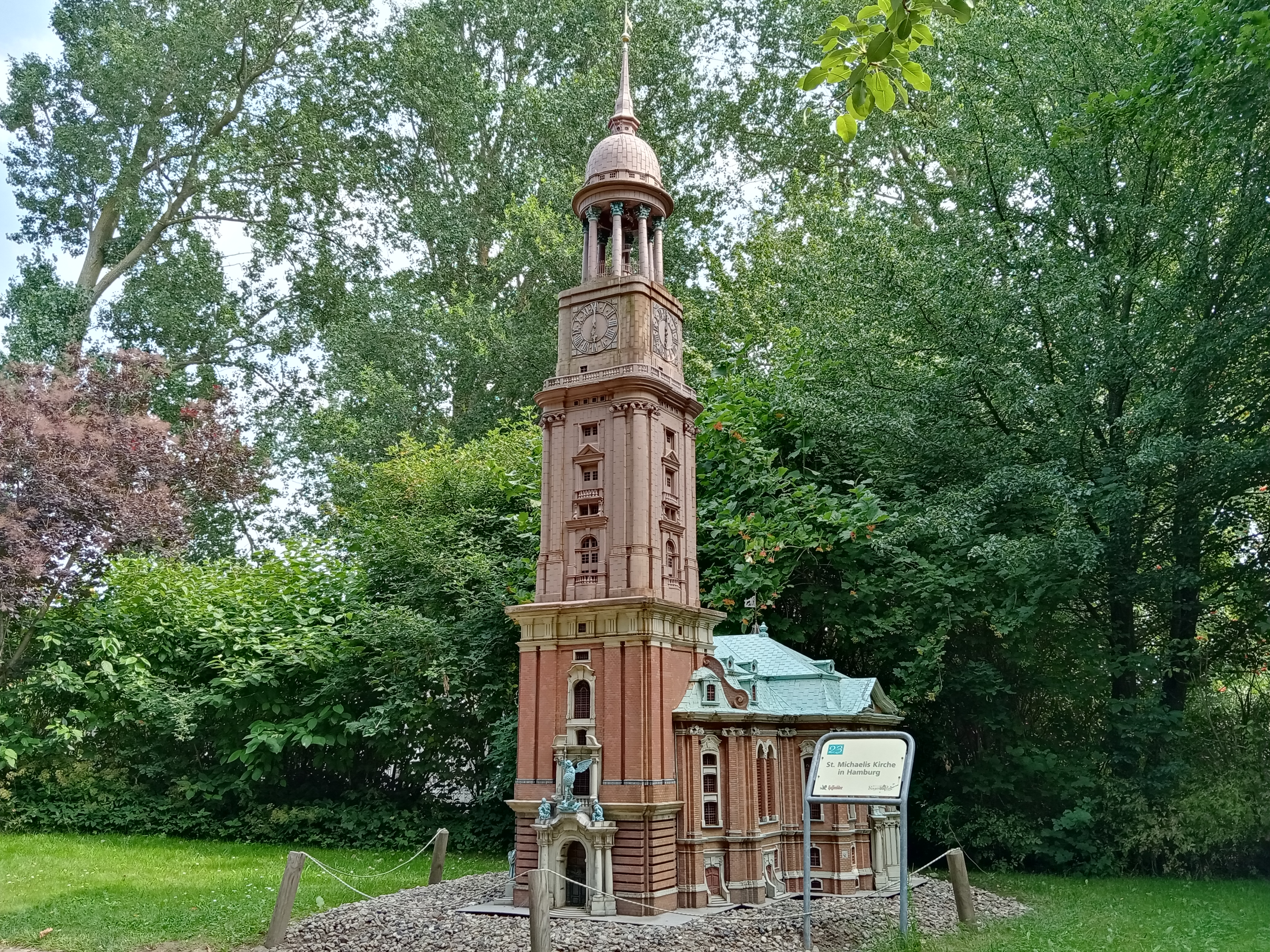 p-styletext-align-centerstrongHi-therenbspstrongpp-styletext-align