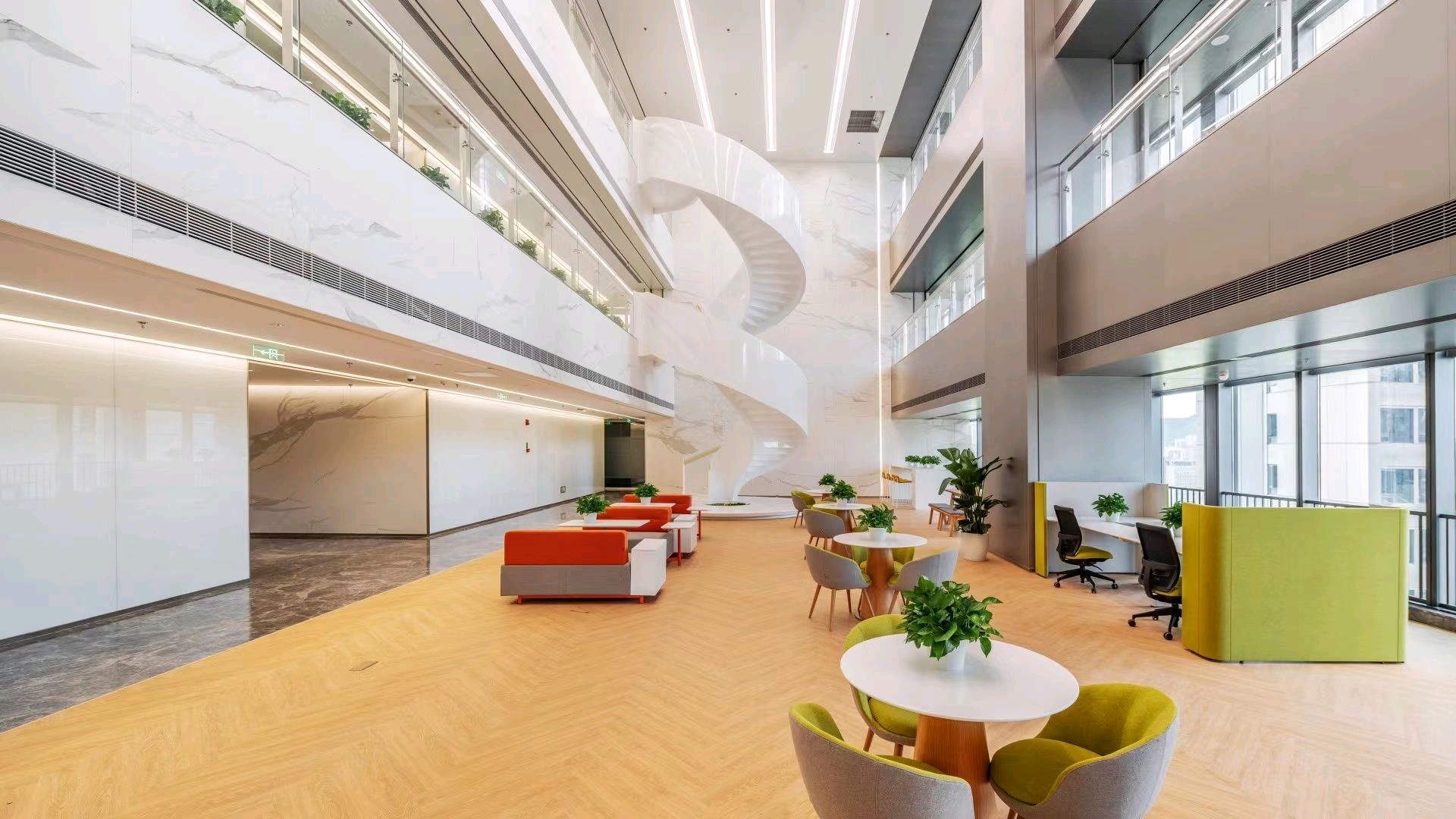 pHi-GuysnbspppAs-we-all-Know-that-HONOR-has-there-New-Headquarters-in