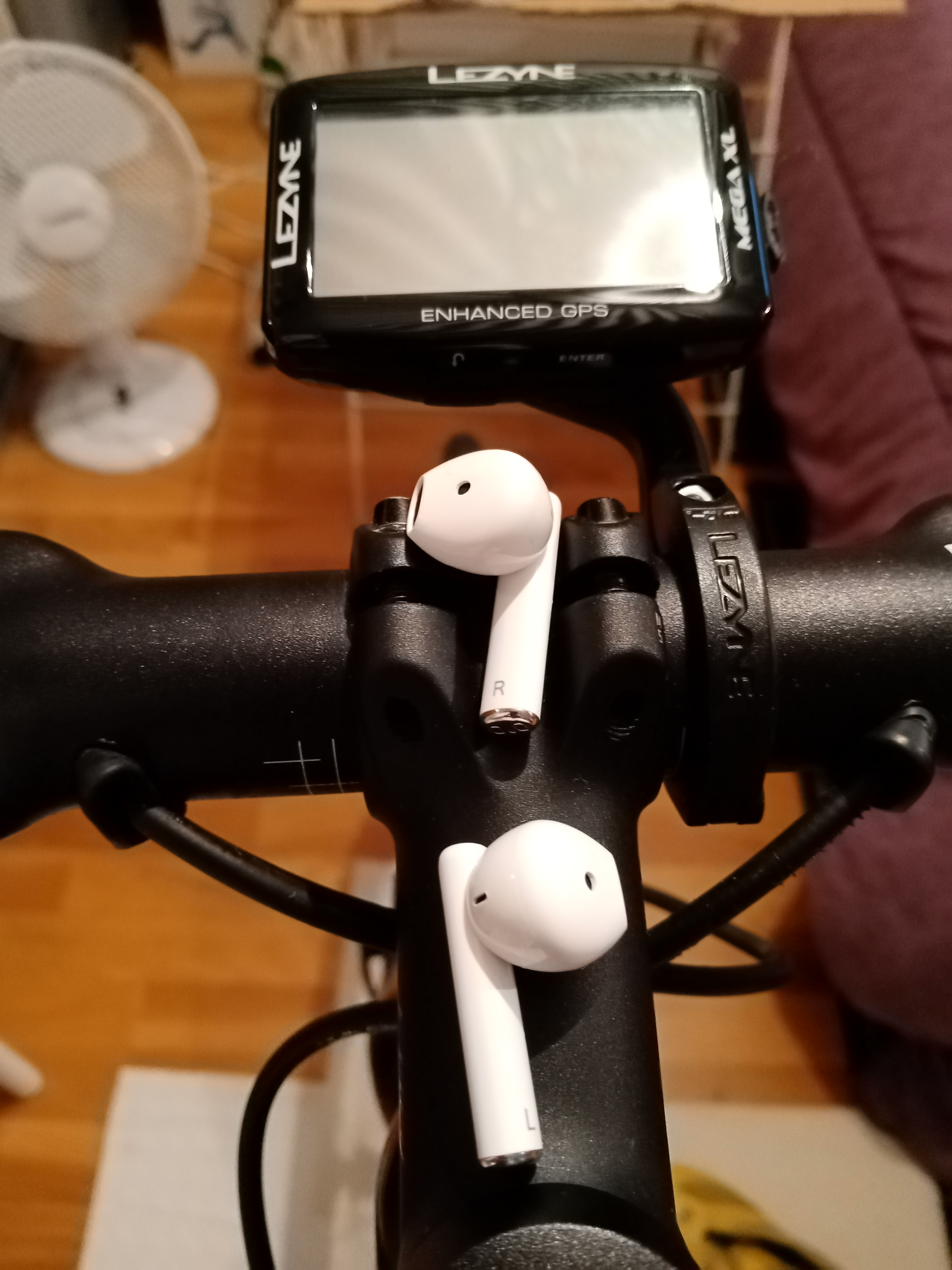 pHelloppbrppbrppbrppI-received-the-Honor-Choice-X2-Earbuds-with-my