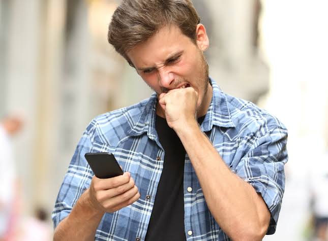 pمرحبا-رفاق-هونرnbspppأصبحت-اكثر-مشكلة-تعوق-اي-مشتري-جديد-لهاتف-هي-انه