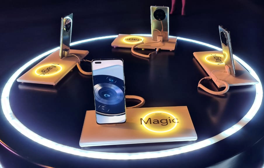 pbrppimg-srchttpsiforum-sgchihonorcomcommonstaticfaceiemj42pngppspan