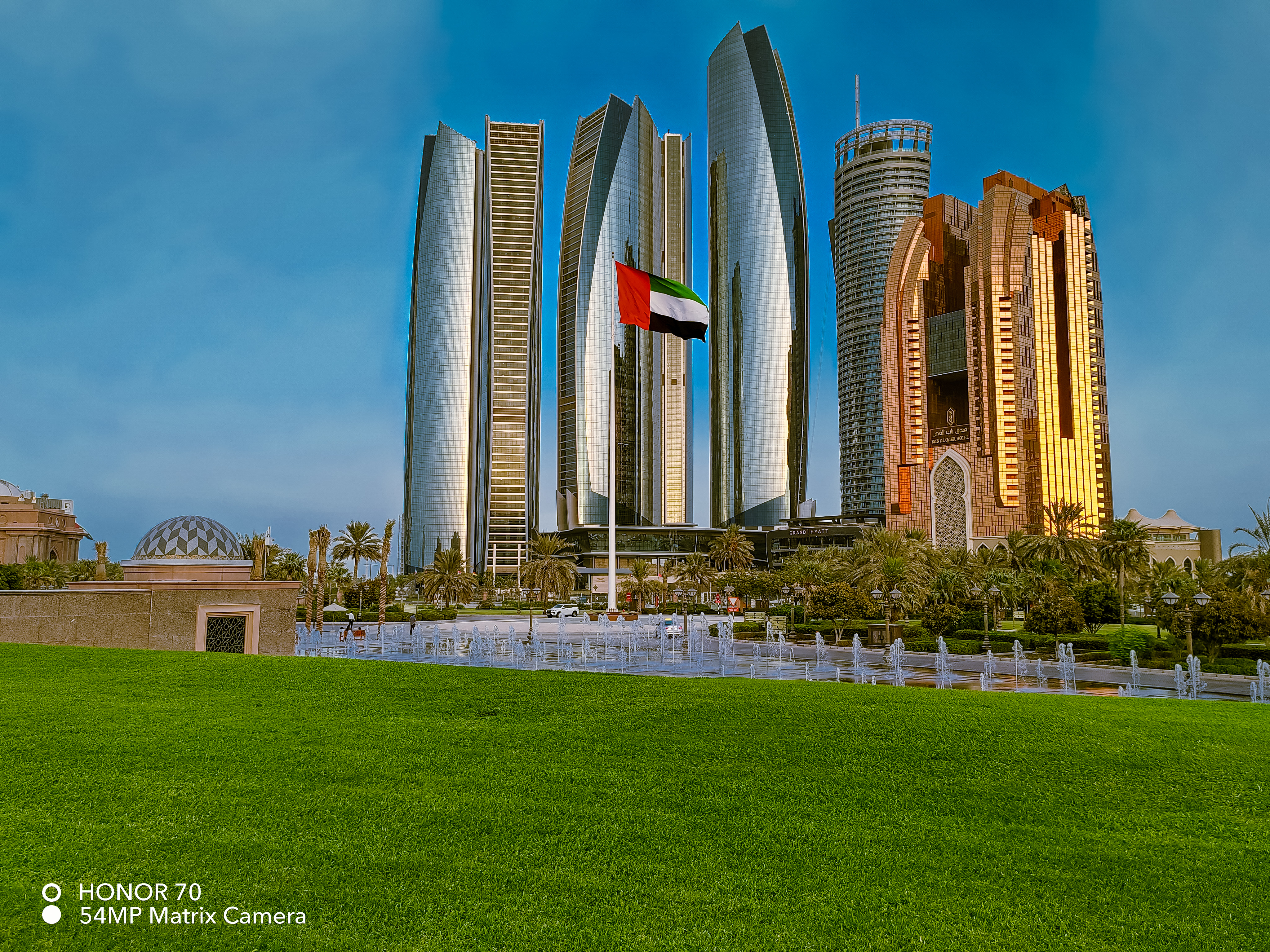 p-styletext-align-centerspan-stylefont