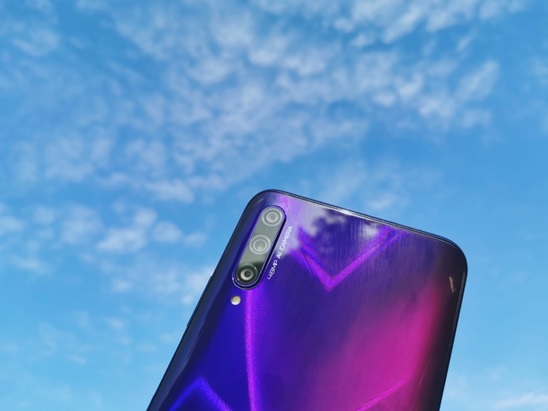 HONOR-9X-PRO-نظرة-عملية-وحزمة-متكاملة-بسعر-جذاب