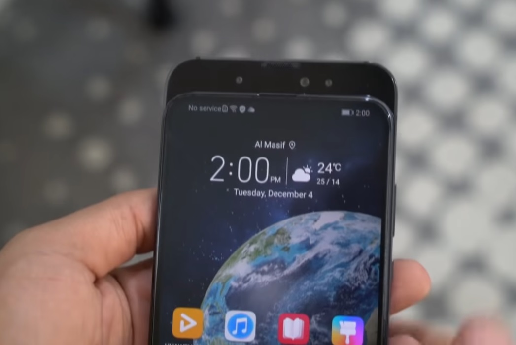 Honor-Magic-2-تحت-الميكرسكوب-