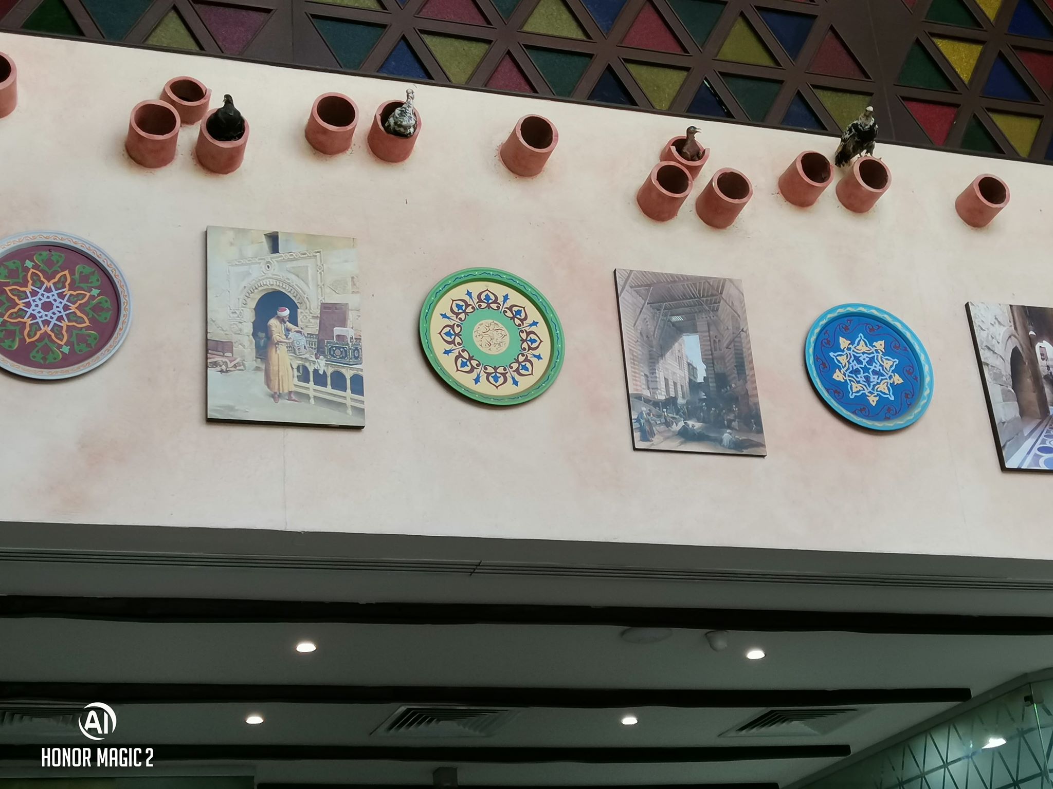 Honor-Magic-2-تحت-الميكرسكوب-