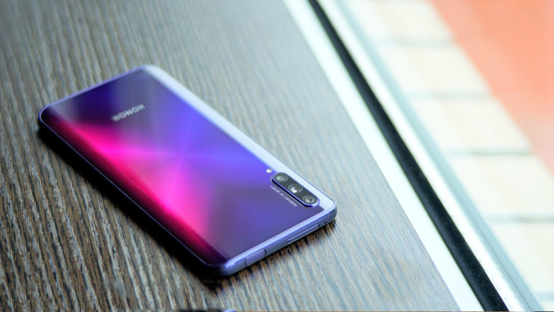 مراجعةتسليط-الضوء-علي-الهاتف-الرائع-HONOR-9X-Pro