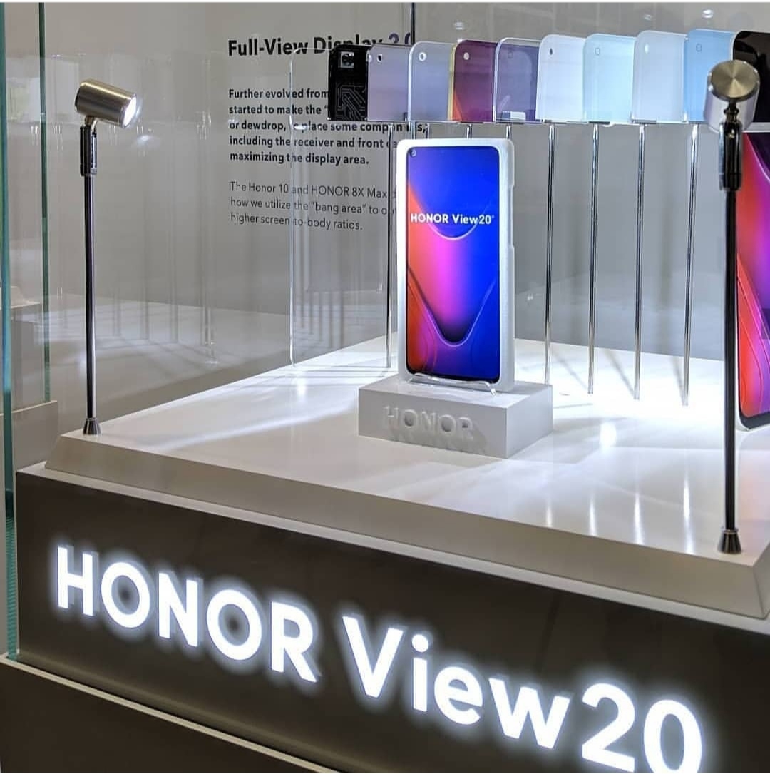 With-Honor-V20-More-Reasons-To-Go-Click-Click
