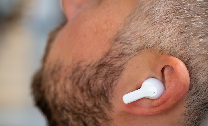 pمرحبا-فانز-وعشاق-هونرppspanهذه-هي-سماعات-أذن-ستيريو-اللاسلكيةnbsp