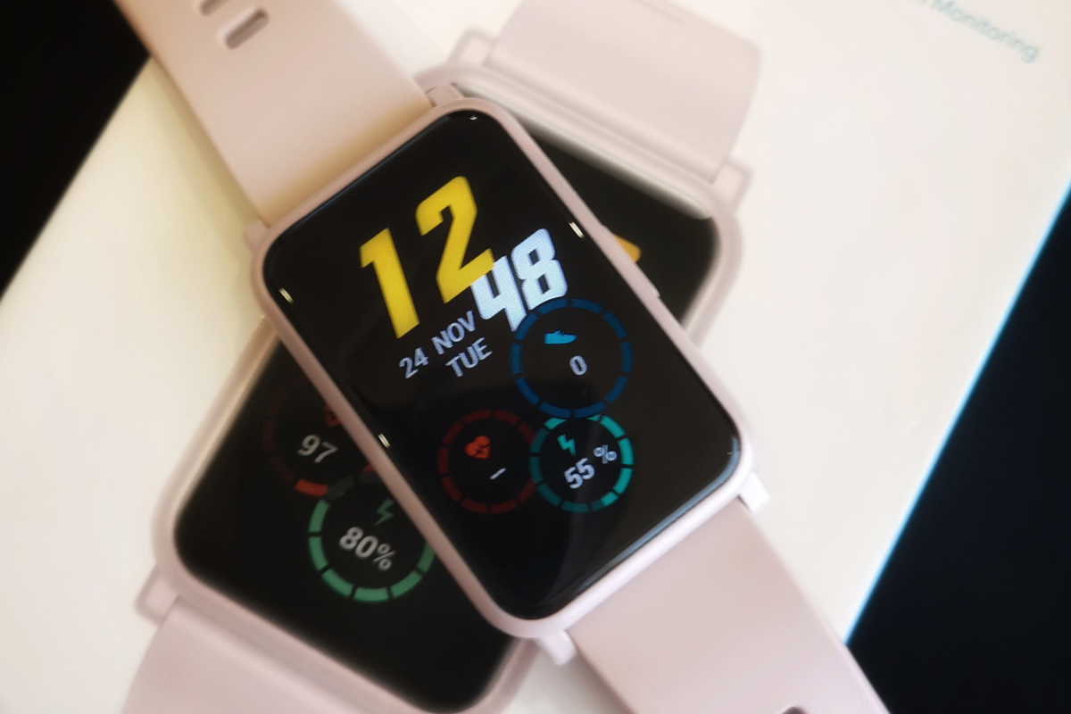 فتح-صندوق-الساعة-الرائعة---HONOR-Watch-ES-