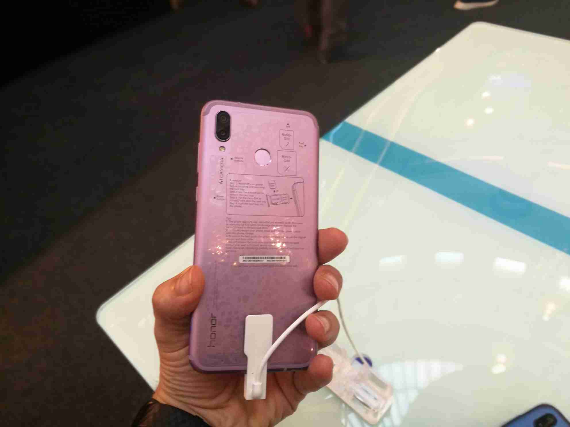 Snap-Look-into-Honor-Play