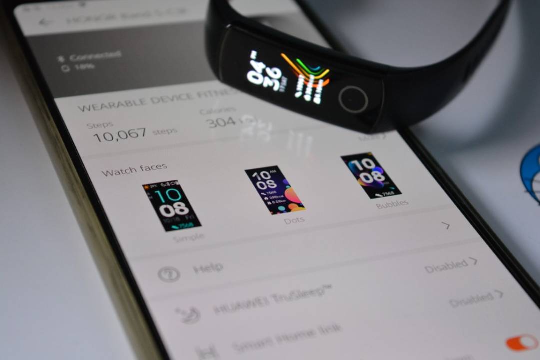 Tips-How-to-get-Watch-Faces-Store-for-HONOR-Band-5-amp-HONOR-MAGIC