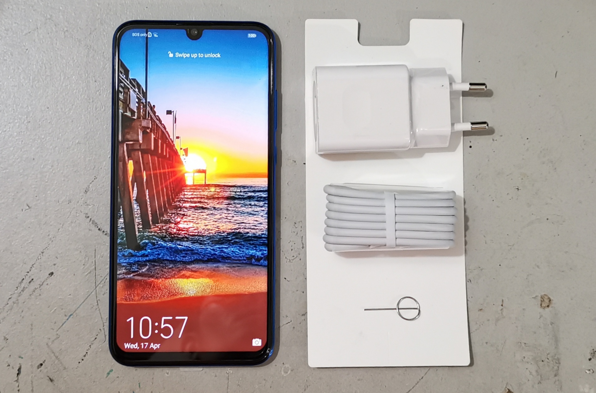 HONOR-20-Lite---Quick-Unboxing