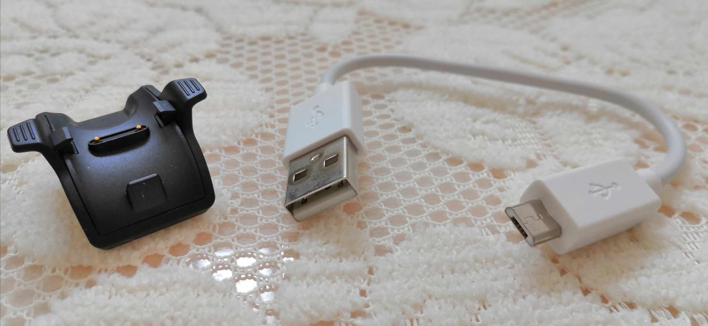 HONOR-Band-5-Quick-Unboxing