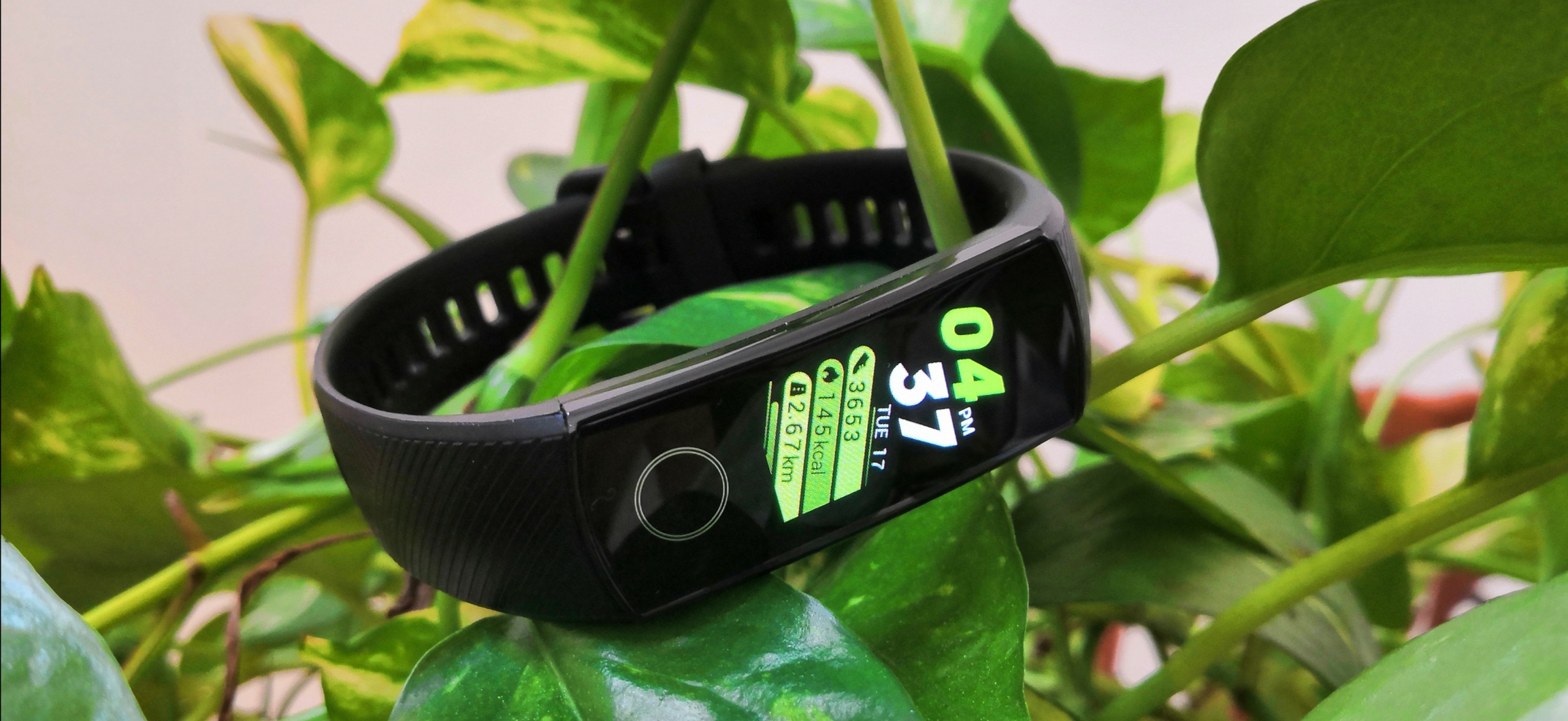 HONOR-Band-5-Quick-Unboxing