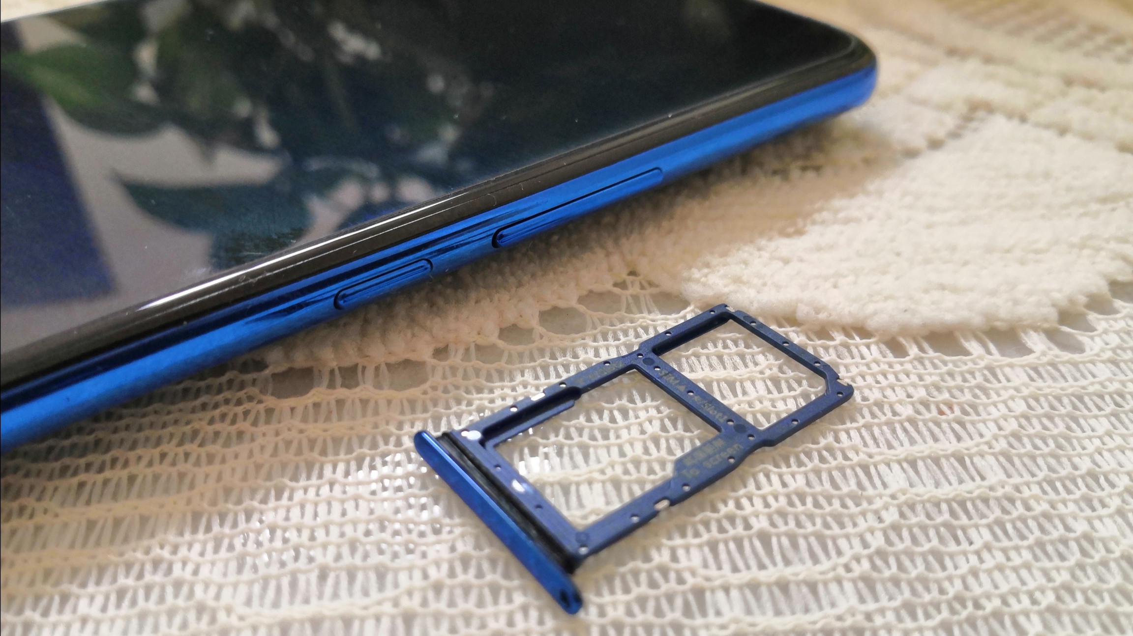 REVIEW-HONOR-9X-Hands-On-Review-Part-2---Design