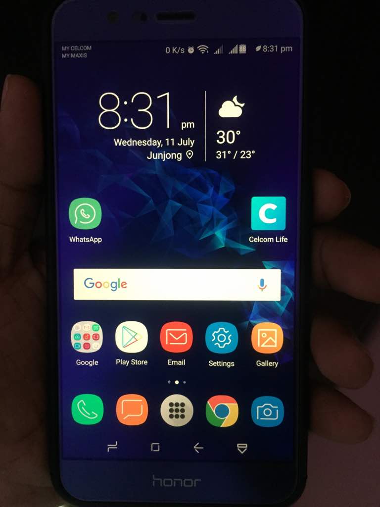 Tips-amp-Solution-Having-Halo-Effect-Tempered-Glass-