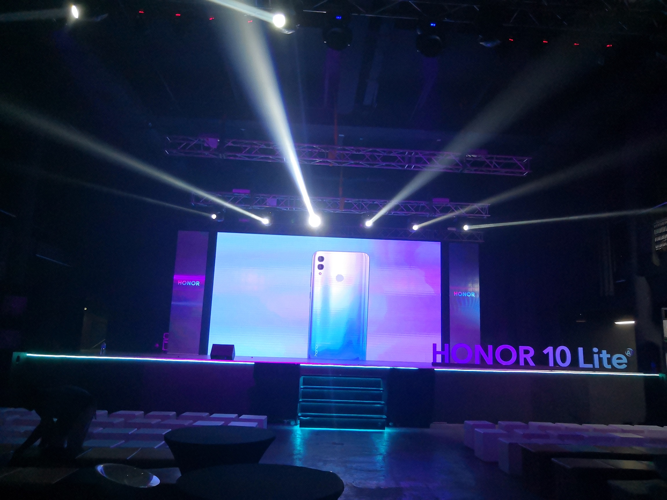 HONOR-10-Lite-Lenscape-Fans-Party-See-You-Tonight-at-7PM