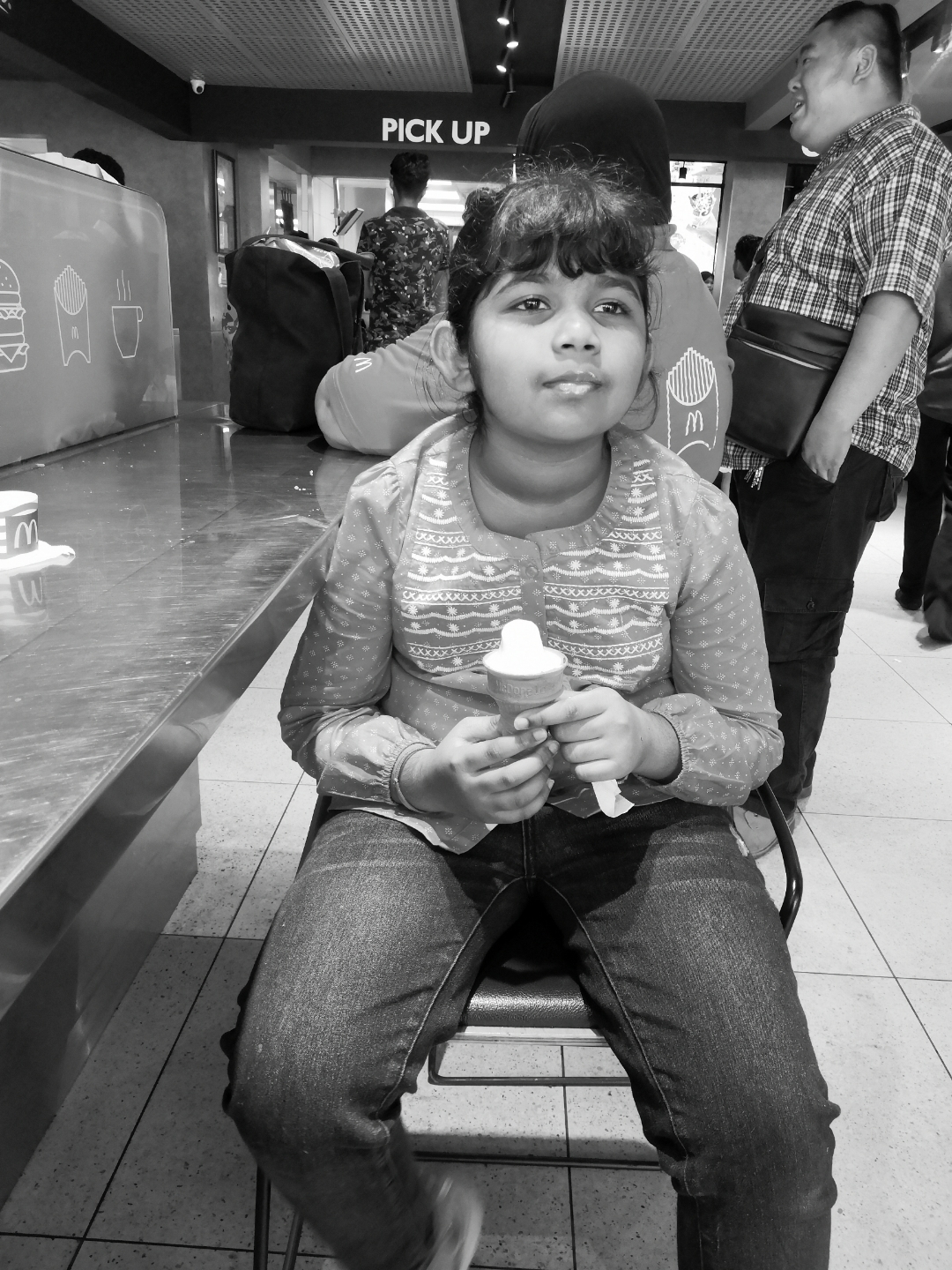 Honor-play-better-than-Huawei-p10