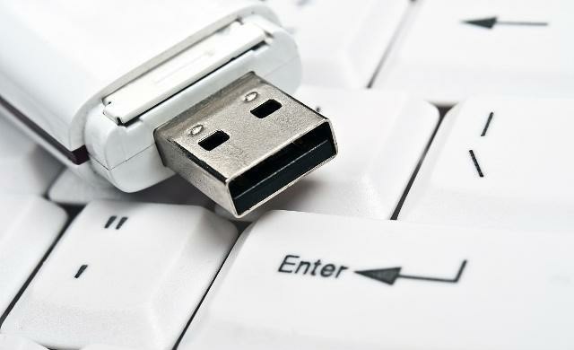 Sharing-Probably-Everything-You-Need-to-Know-about-USB4
