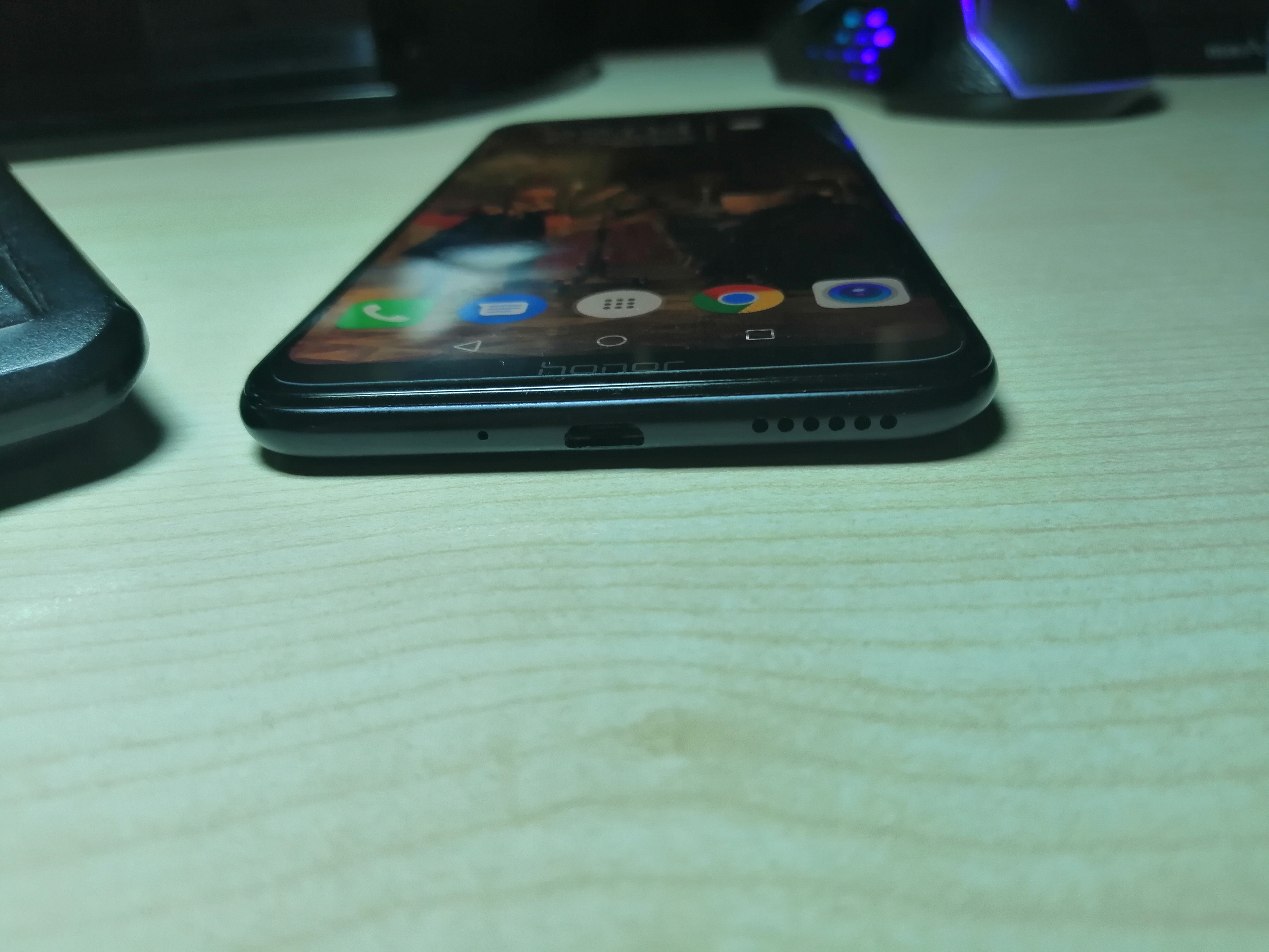 Honor-8C-vs-Honor-8X-Tasarım-Karşılaştırması