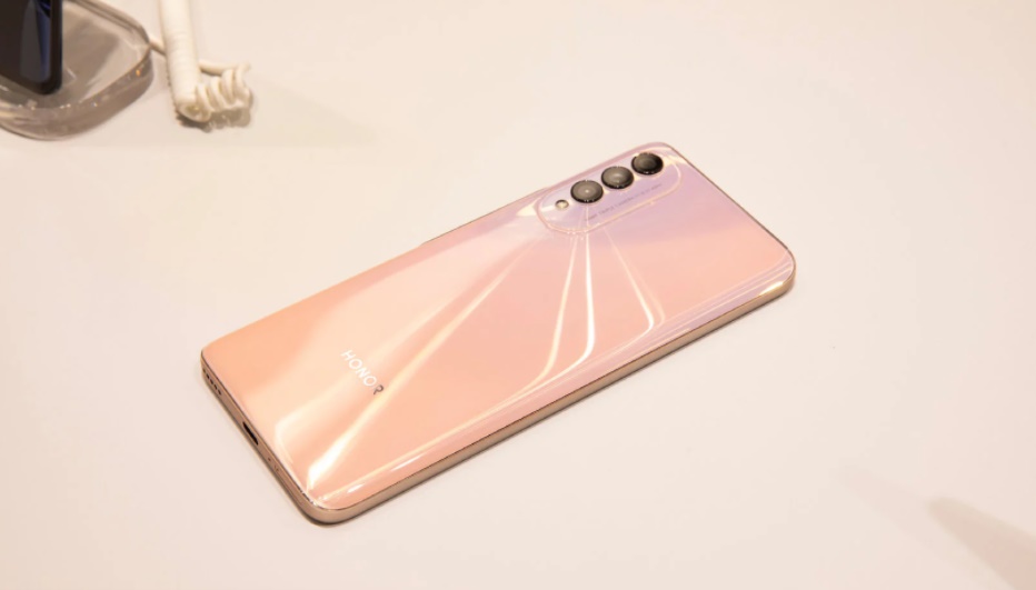 pspanstrongspan-stylefont-size18pxHONORun-sızıntılarla-karşımıza-çıkan